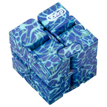 Load image into Gallery viewer, Summer Fun Infinite Fidget Cube